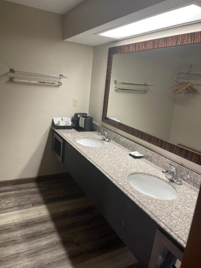 Royal Inn&Suites Mountain Grove Extérieur photo